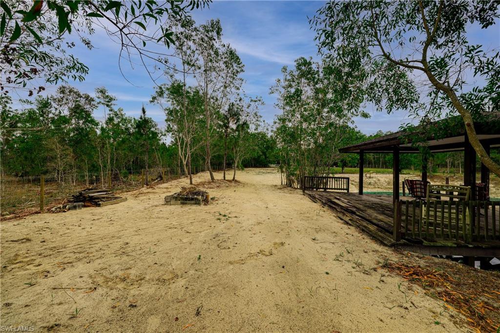 FORT MYERS - Land