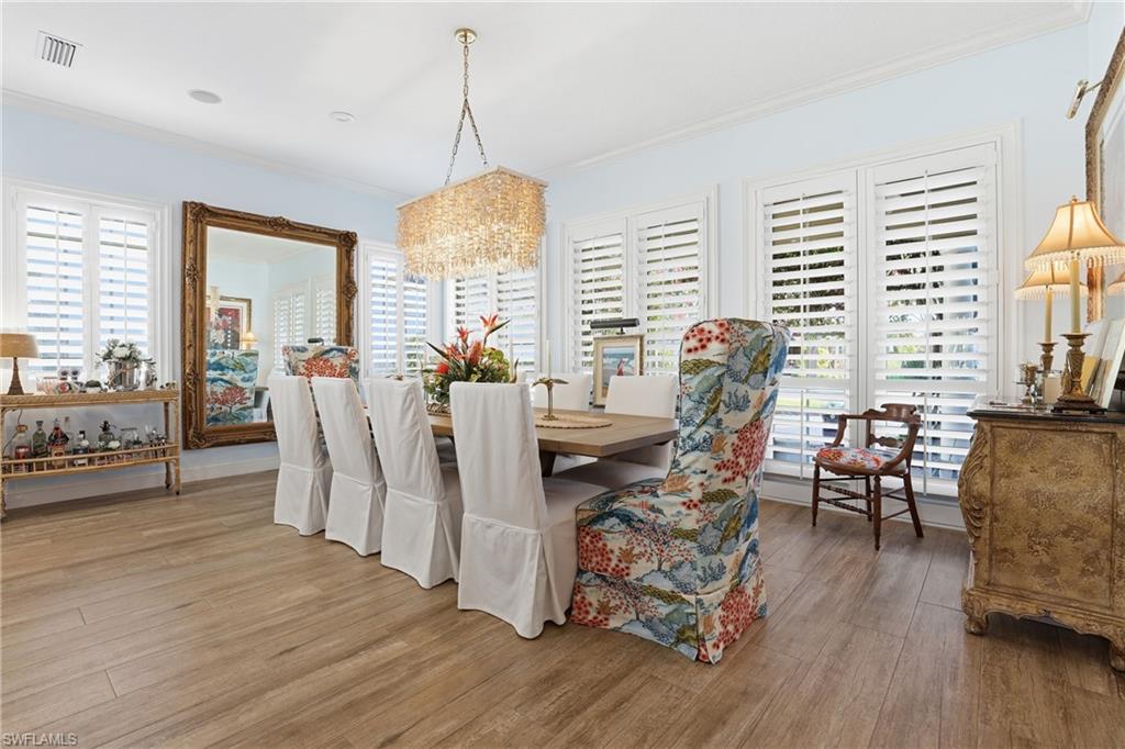 ISLAND WALK - Residential