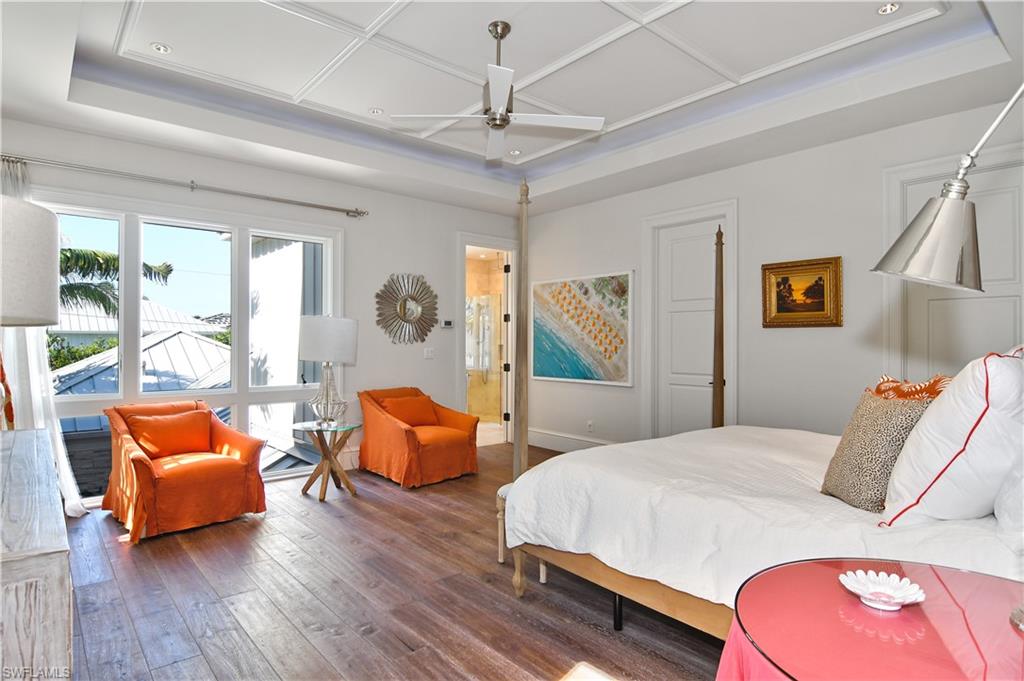 OLDE NAPLES - Residential