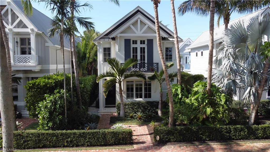 OLDE NAPLES - Residential