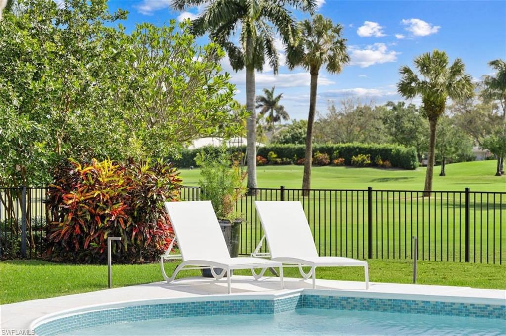 MOORINGS - Residential Lease