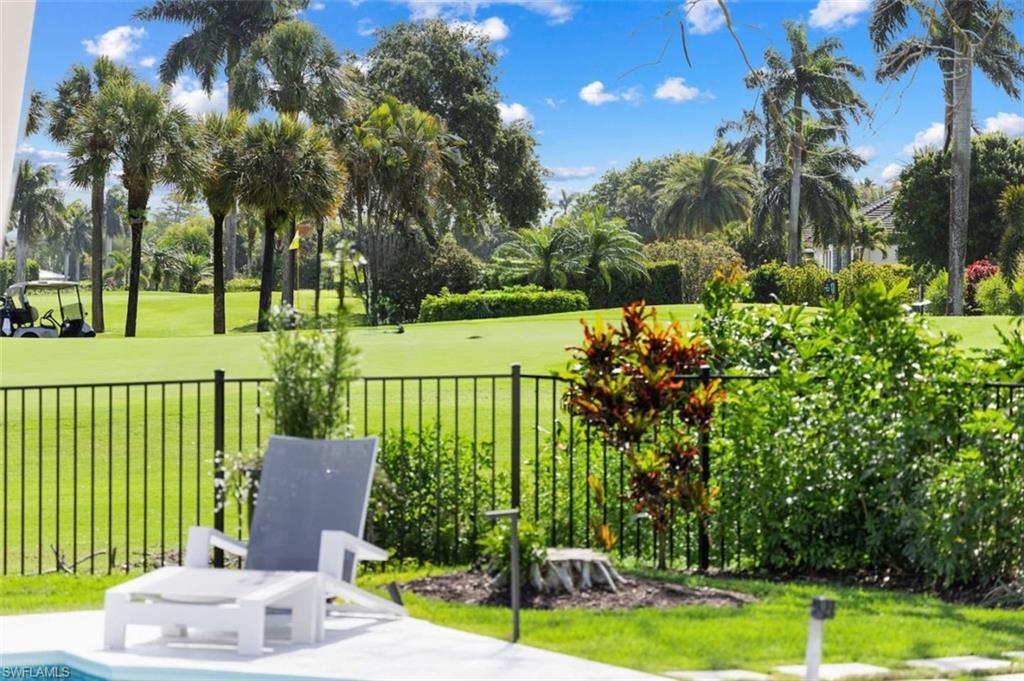 MOORINGS - Residential Lease