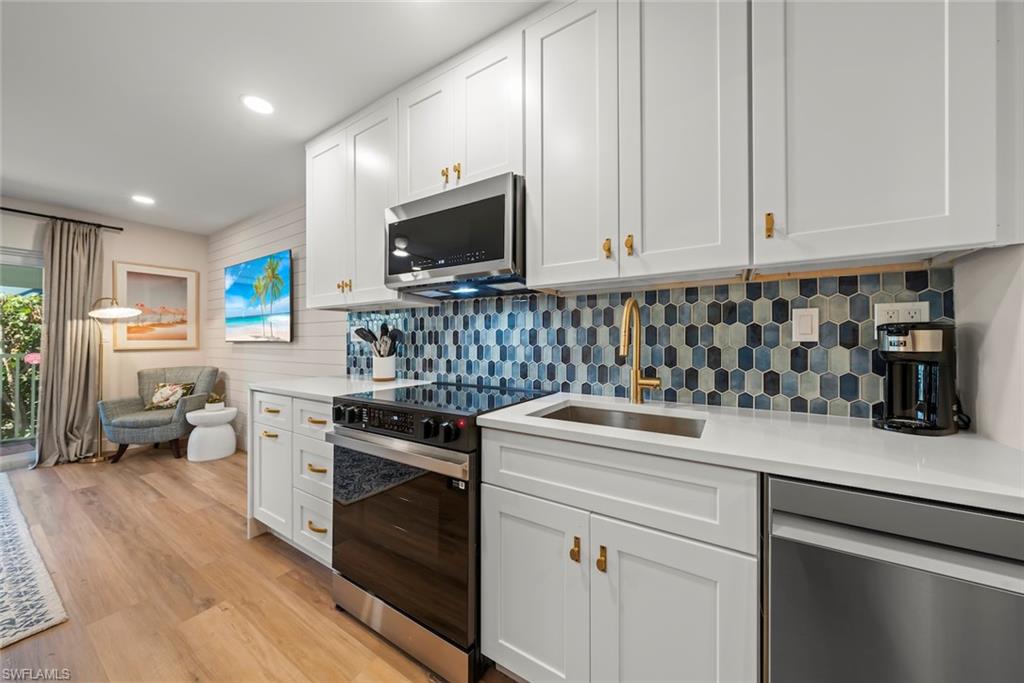 COLONNADES CONDO - Residential