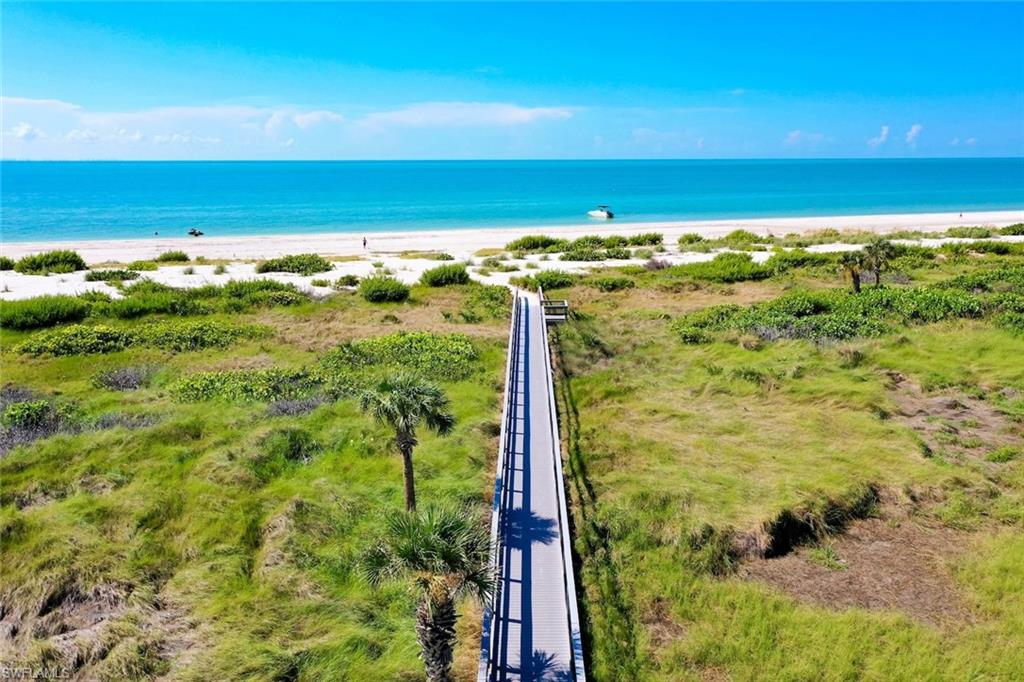 COLONNADES CONDO - Residential