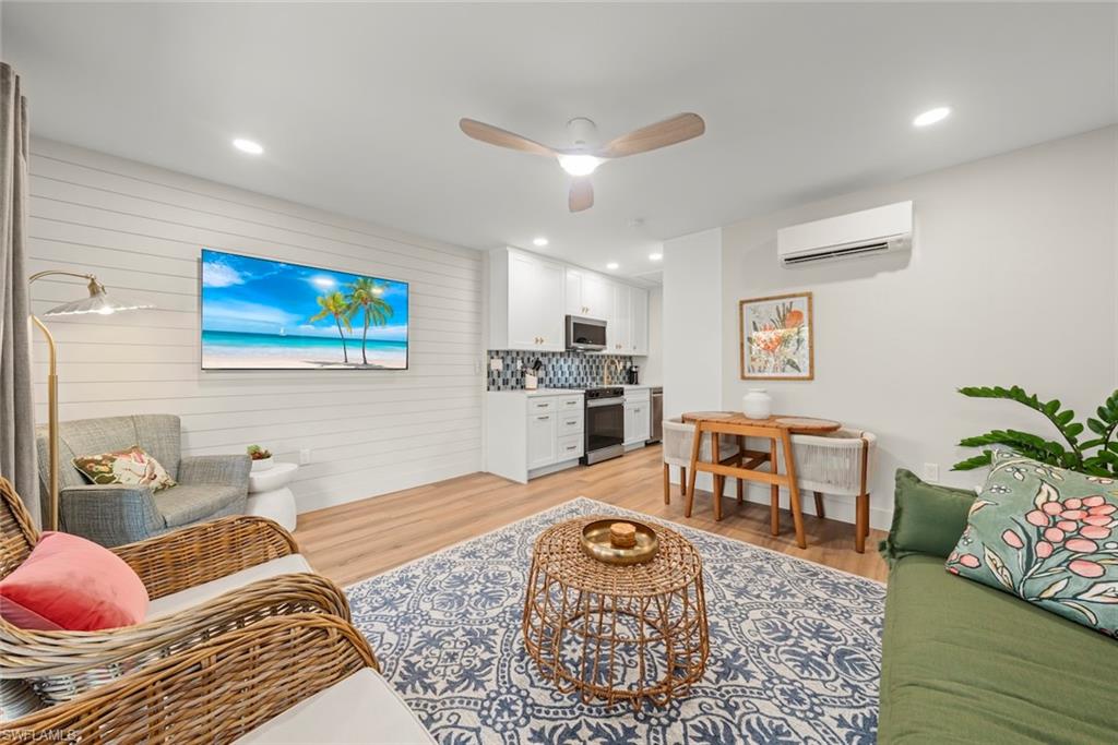 COLONNADES CONDO - Residential