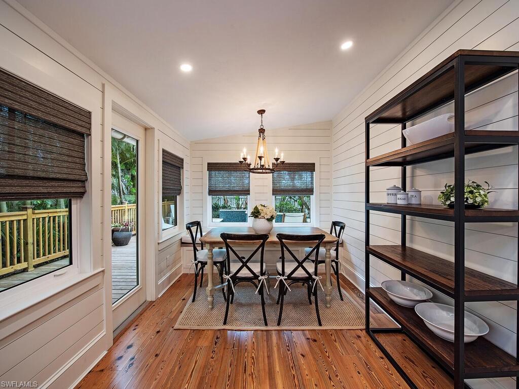 OLDE NAPLES - Residential