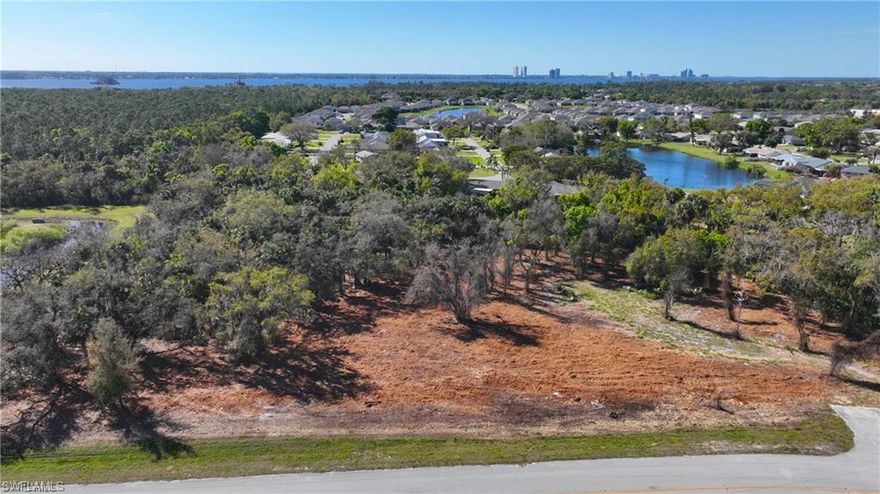 Come build your dream home on this 1+ acre lot backing up to Daughtreys Creek.  Conveniently located off Bayshore Road close to I-75.  Lot shape is rectangular and extends from the road all the way back to the creek.  Lots location is back in on Daughtreys Creek Rd away from the traffic on Bayshore Road.