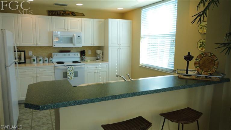 Harbor Towers I - Residential