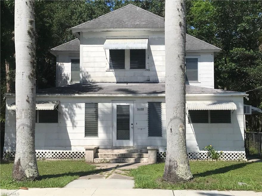 A RESTORER'S DREAM PROPERTY - HISTORY, LOCATION AND VALUE describe this vintage home reported to have been built in 1884 by Thaddeus Park. Owner of citrus groves that ran from tice though what is now known as Park Street. Soaring ceilings, ship lap walls, Florida hard pine floors, 3 sets of original French doors, original hardware and built-ins. Beautiful bones in this restoration project. Home has formal living room, formal dining room, eat in kitchen, 3 large bedrooms upstairs and laundry room. Also included is a 1bd/1ba mother in law suite and 2 car garage with 220 power. Unique Urban General Zoning adds loads of value to this property. Located in Gardner's Park just 3 blocks from Historic Downtown River District offering cafe's, shopping, theaters, galleries, Yacht Harbor and Regional Library all within walking distance. Make your appointment to view this property today. CASH ONLY SALE.