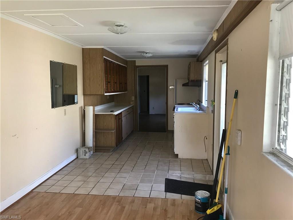 DONOGHUE J C SUBD - Residential