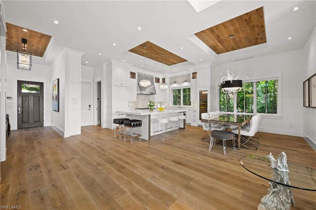 OLDE NAPLES - Residential