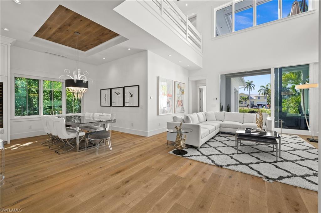 OLDE NAPLES - Residential