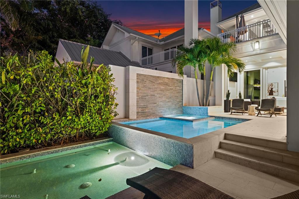 OLDE NAPLES - Residential