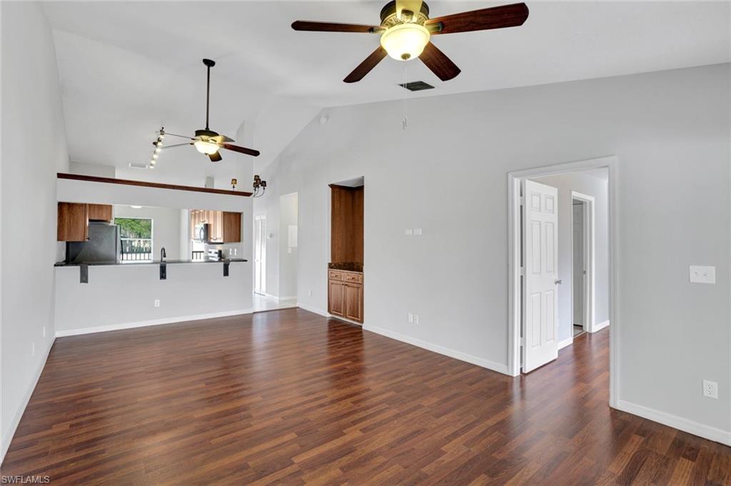 PEBBLE SHORES - Residential