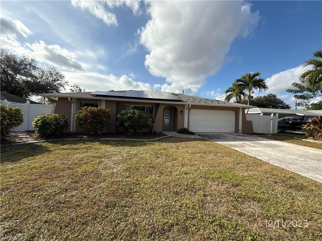 CAPE CORAL - Residential