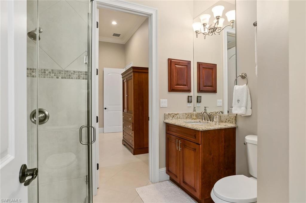 COCO LAKES - Residential