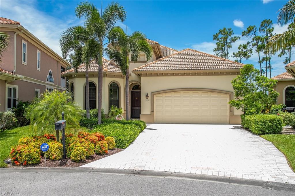 COCO LAKES - Residential