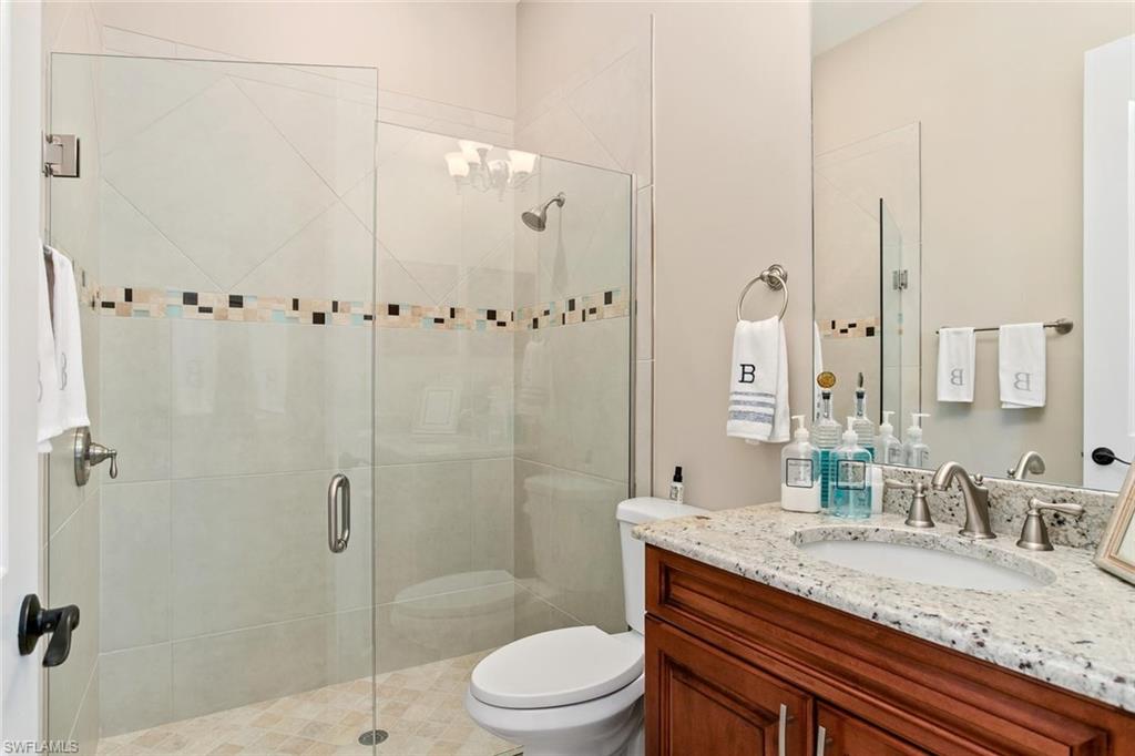 COCO LAKES - Residential