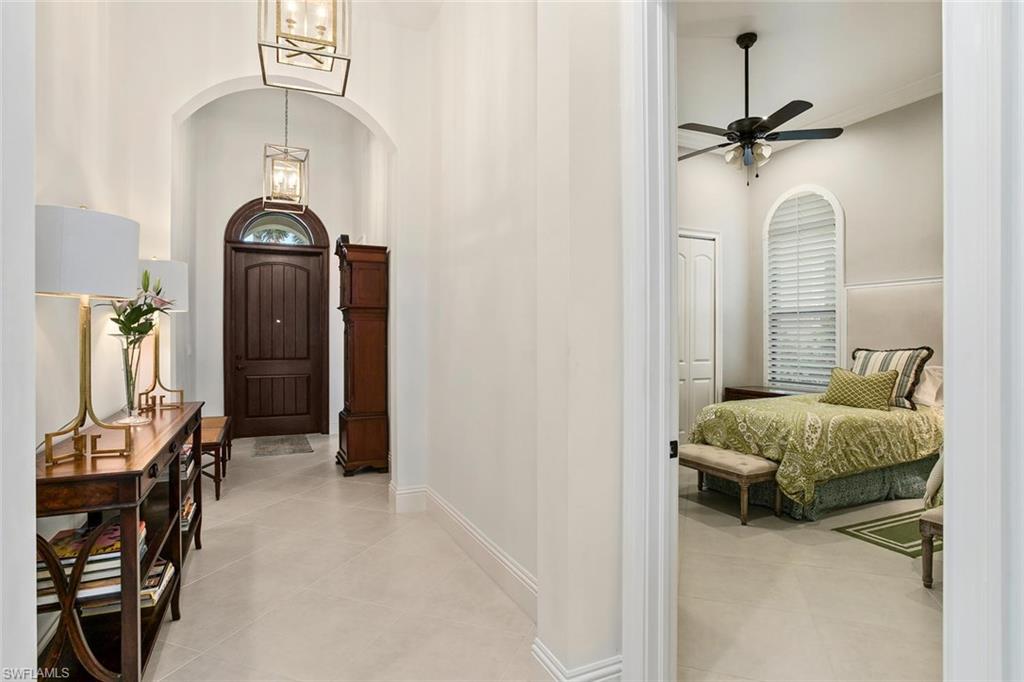 COCO LAKES - Residential