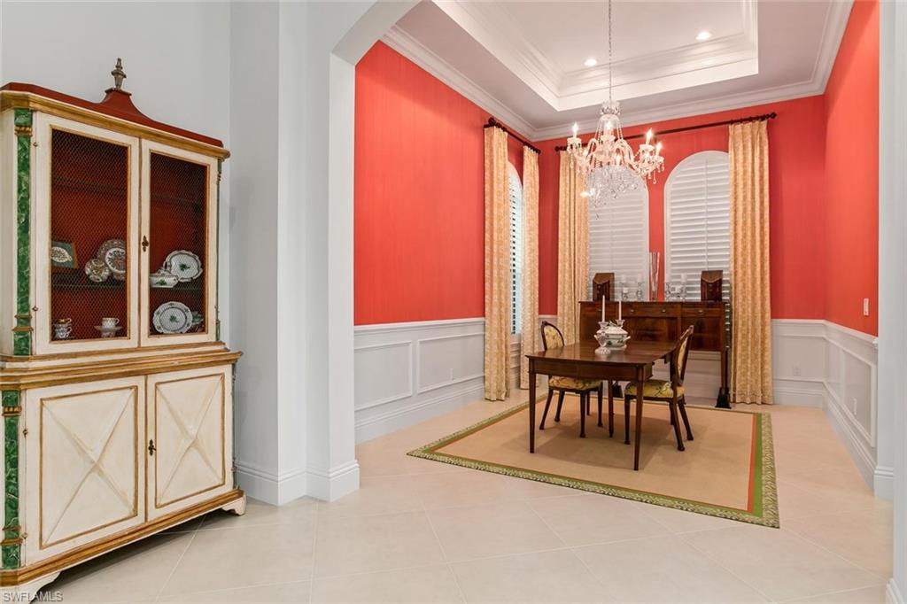 COCO LAKES - Residential