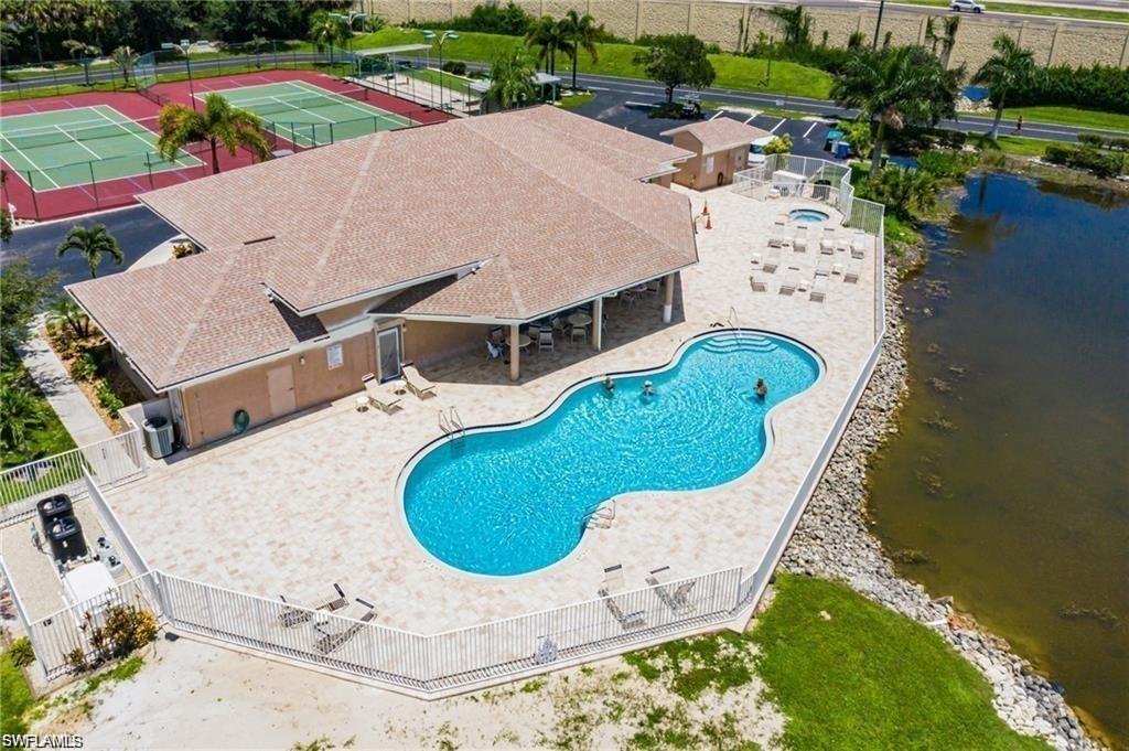 ISLAND CLUB AT CORKSCREW - Residential