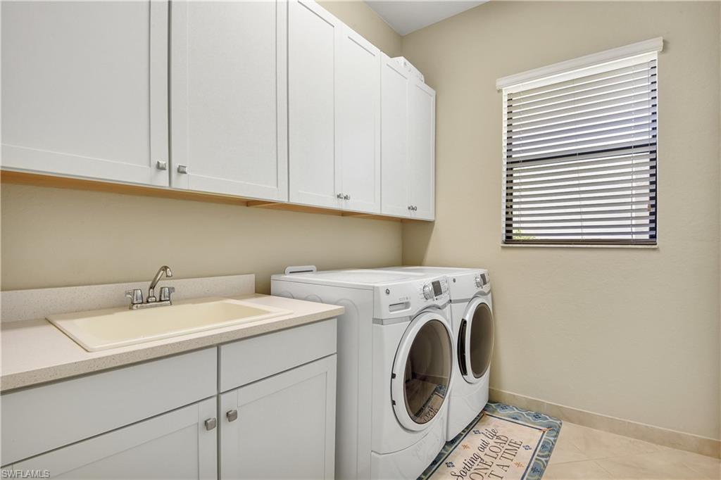 MARINA BAY - Residential