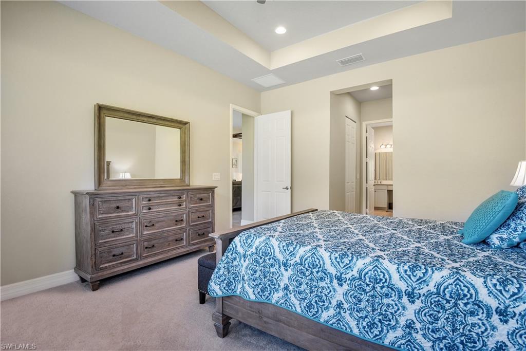 MARINA BAY - Residential