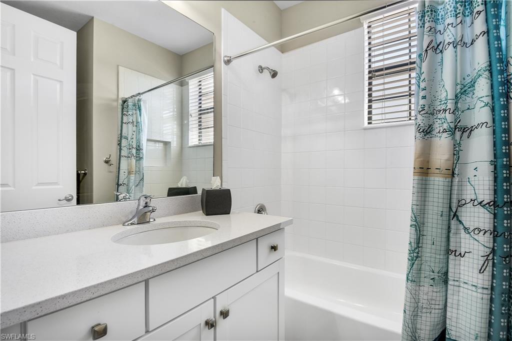 MARINA BAY - Residential