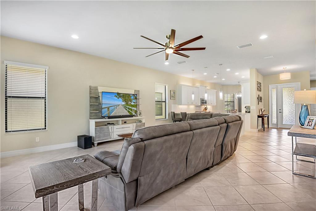 MARINA BAY - Residential