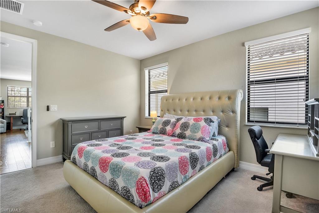 MARINA BAY - Residential