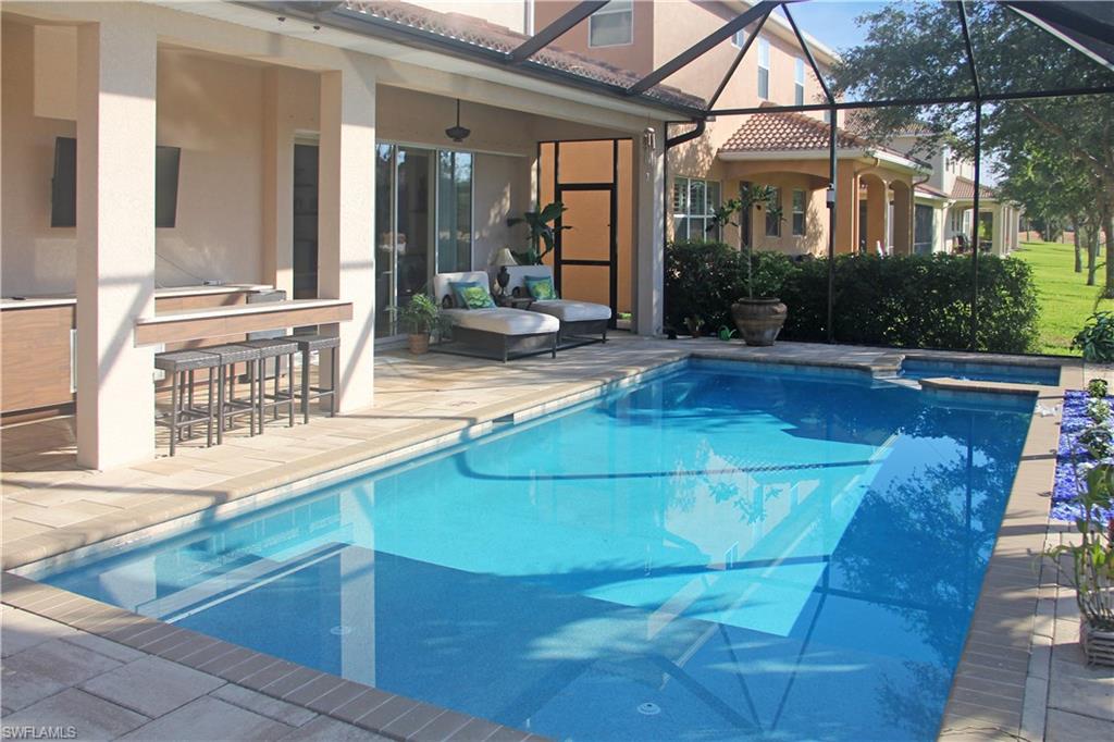 VALENCIA COUNTRY CLUB - Residential