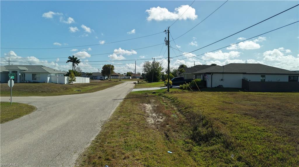 CAPE CORAL - Land