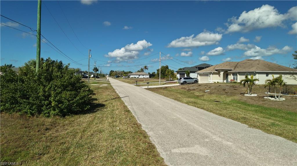 CAPE CORAL - Land