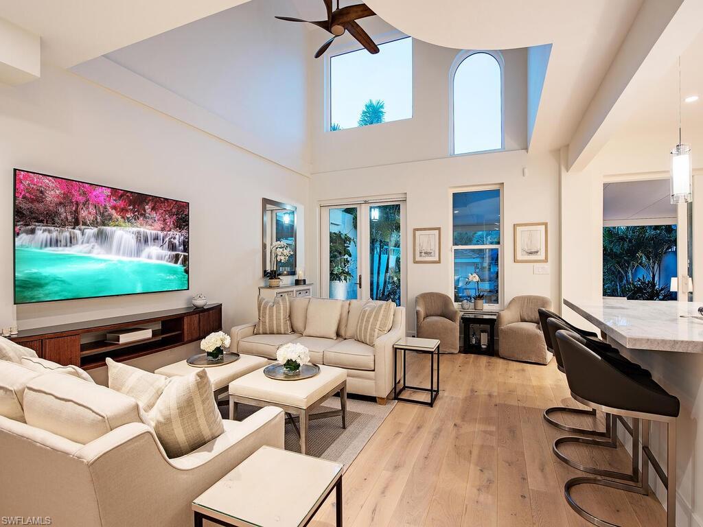 BOUGAINVILLEA GARDENS - Residential