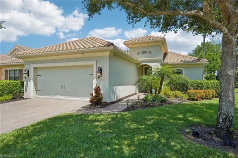 Photo of 3651 Canopy CIR, NAPLES, FL 34120 (MLS # 226016802)
