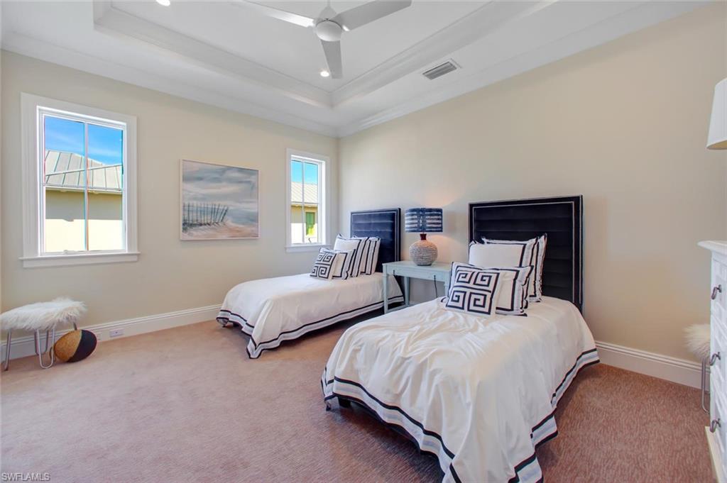 SOUTHPORT ON THE BAY - Residential