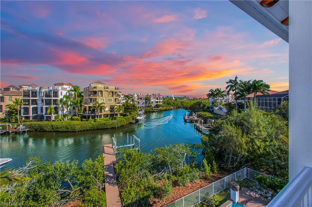 SOUTHPORT ON THE BAY - Residential