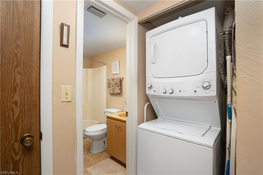 PINEWOOD SOUTH CONDO - Residential