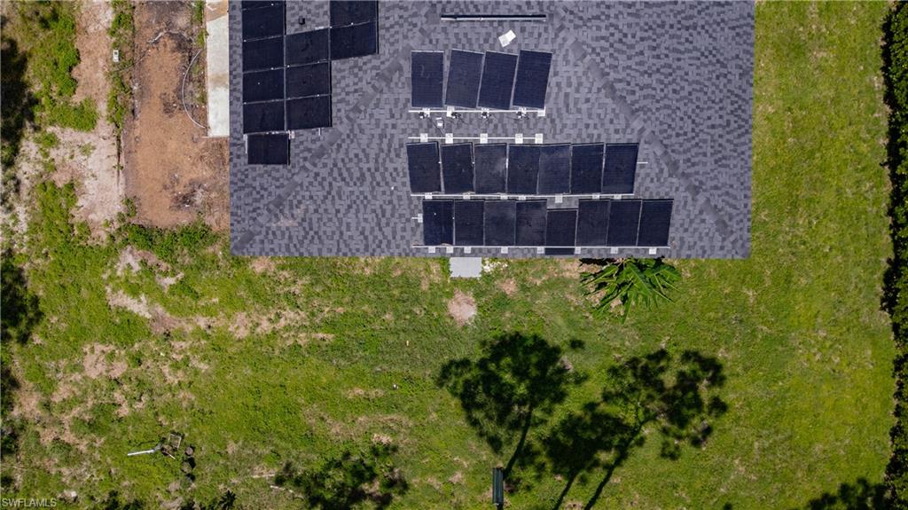 MIRROR LAKES - Residential