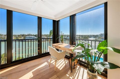 2400 Gulf Shore BLVD N 501 NAPLES FL 34103