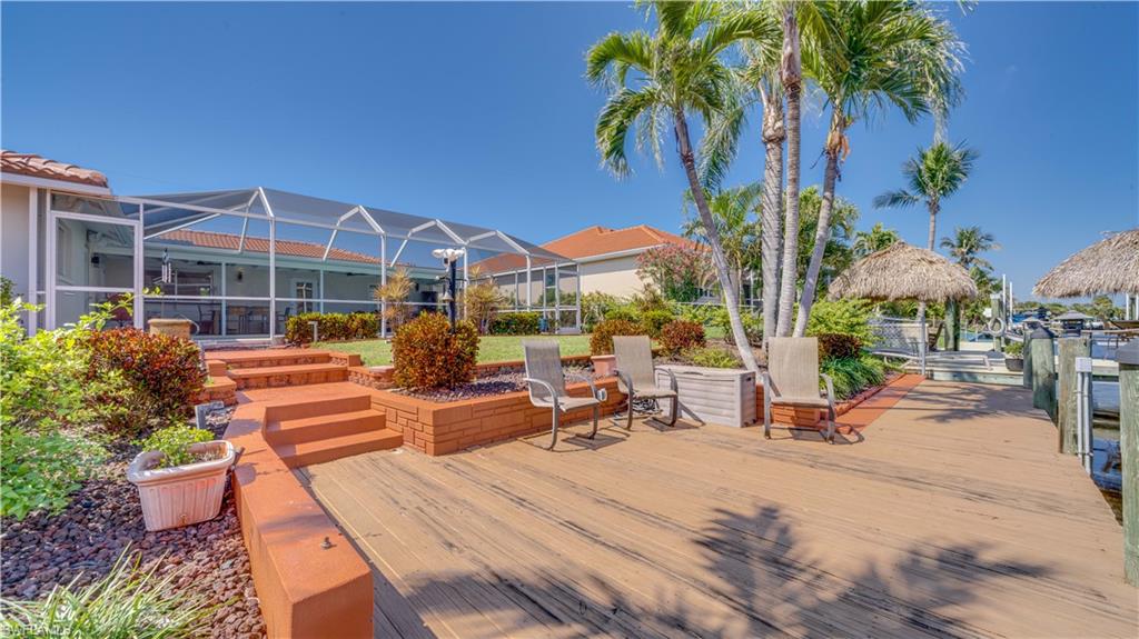 YACHT CLUB - Residential