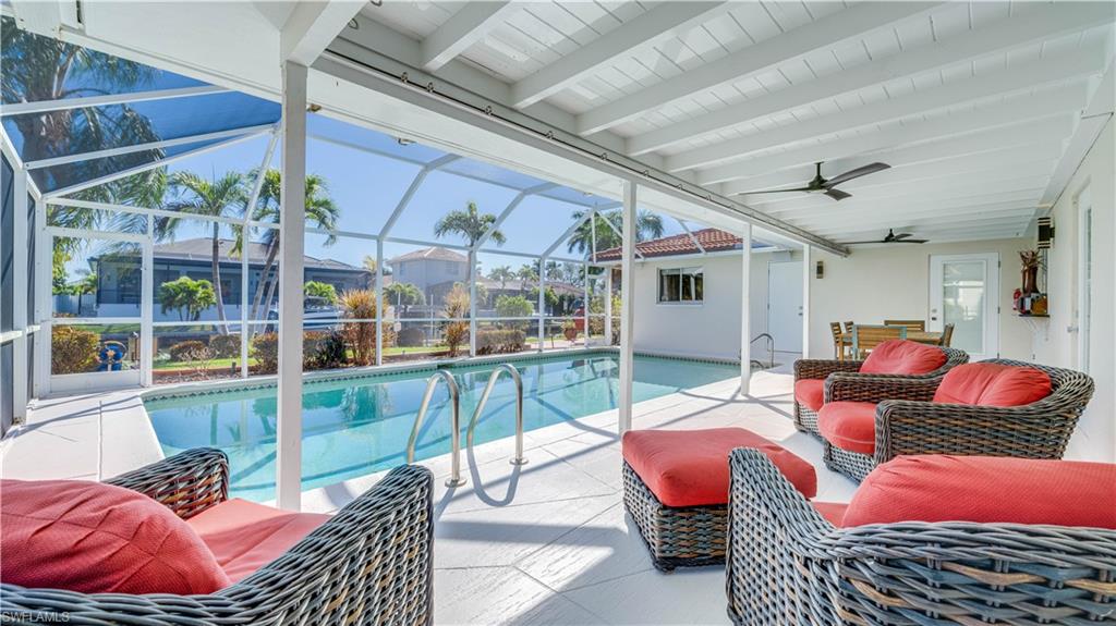 YACHT CLUB - Residential