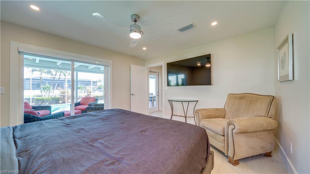 YACHT CLUB - Residential