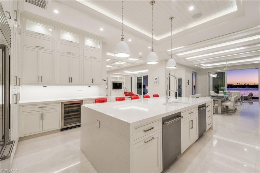 OYSTER BAY - Residential