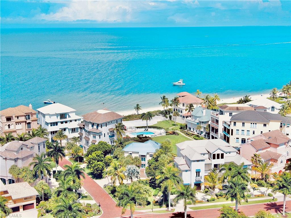 BAREFOOT BEACH - Residential