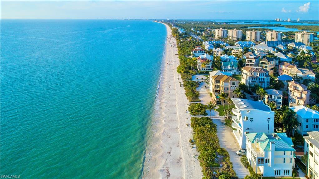 BAREFOOT BEACH - Residential