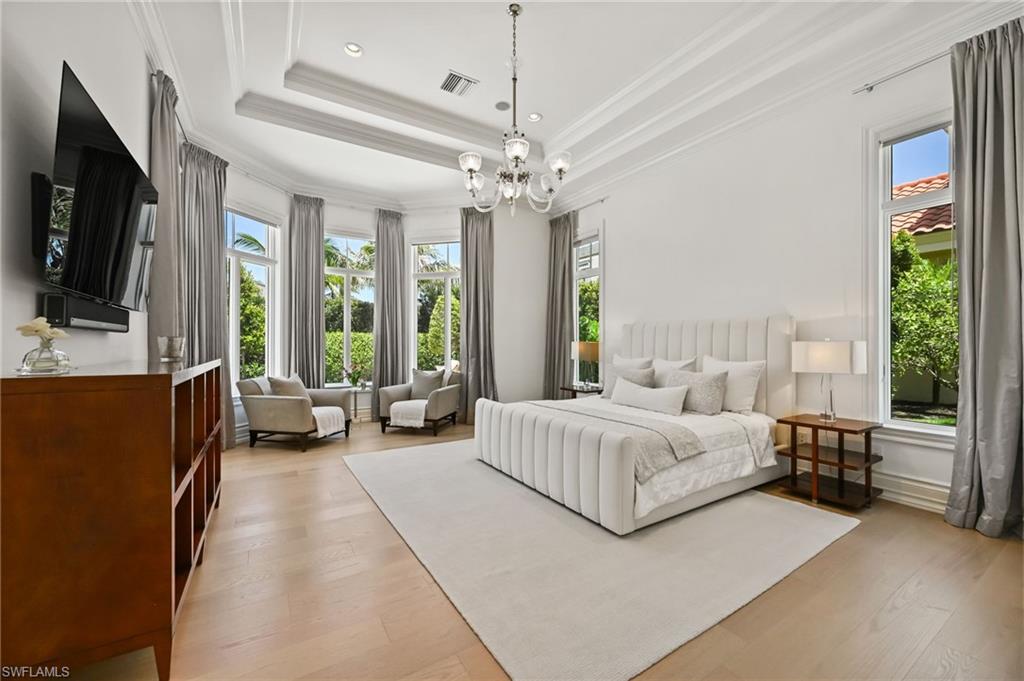 BAY COLONY SHORES - Residential