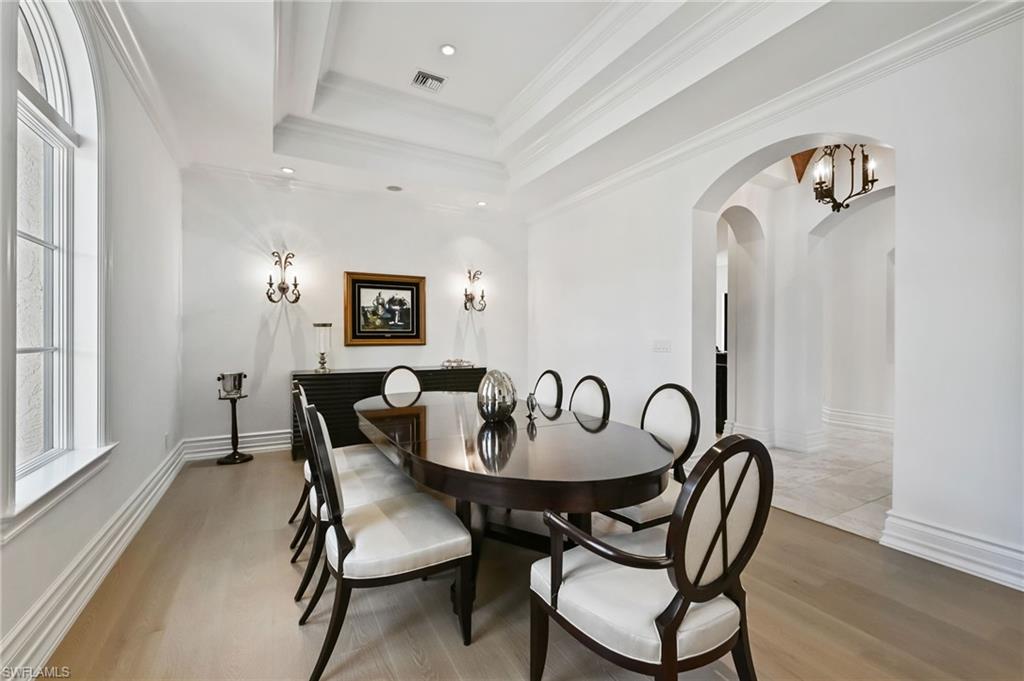 BAY COLONY SHORES - Residential