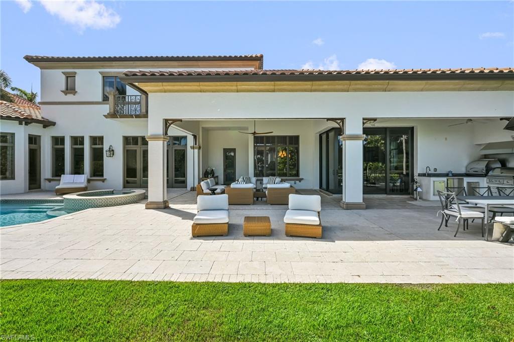 BAY COLONY SHORES - Residential