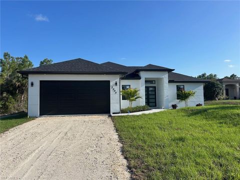 Photo of 2894 43rd AVE NE, NAPLES, FL 34120 (MLS # 226016581)